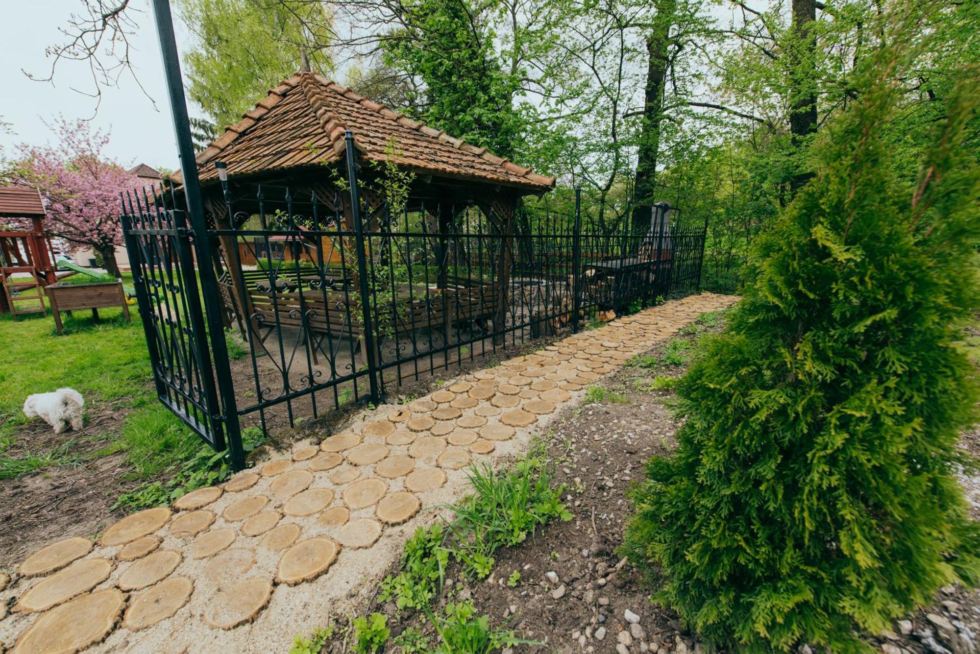 Shubu Zen Vendeghaz Hotel Szilvasvarad Exterior photo